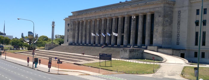 Facultad de Derecho (UBA) is one of Universidad de Buenos Aires (UBA).