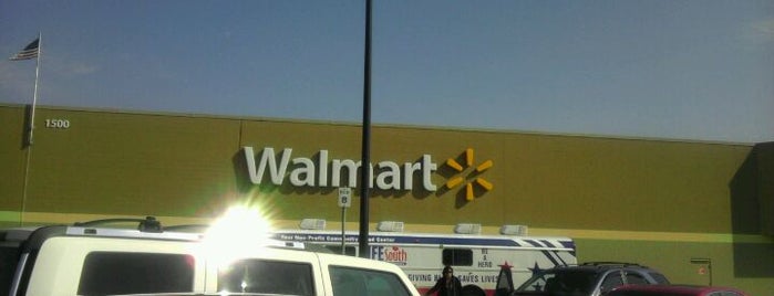 Walmart Supercenter is one of Places I Would do Ryan's Mom.