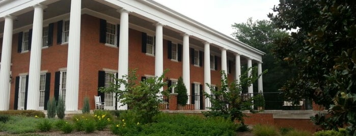 Georgia Governor's Mansion is one of Lugares guardados de Carl.