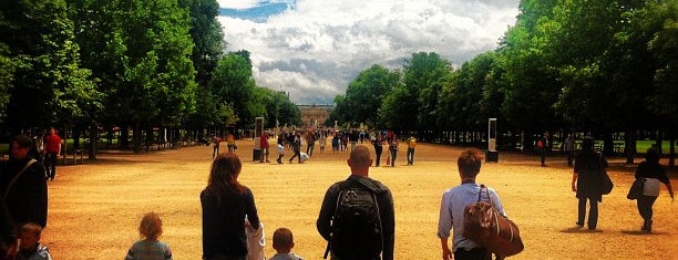 テュイルリー公園 is one of Paris, France.