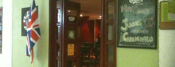Coventry Pub is one of Tempat yang Disukai Laura.
