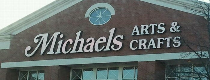 Michaels is one of สถานที่ที่ Alyssa ถูกใจ.