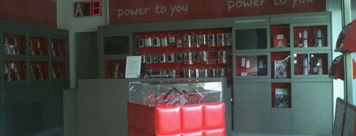 Vodafone Store is one of Trento.
