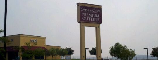 Johnson Creek Premium Outlets is one of Outlets USA.