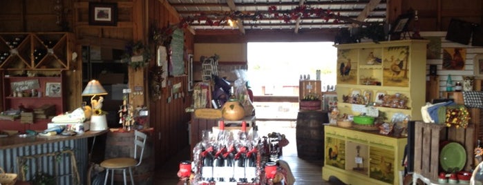 Henscratch Winery is one of Florida Grape Growers Association Winery List.