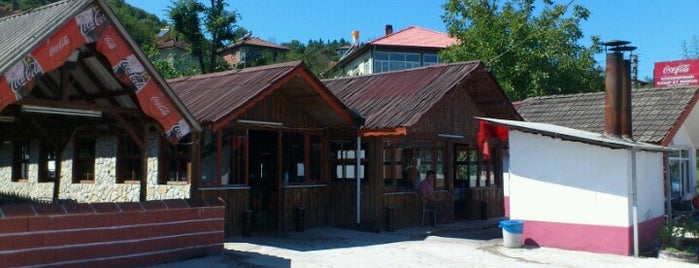 Gürpınarı Kasabı Et & Mangal is one of Lugares favoritos de Ali.