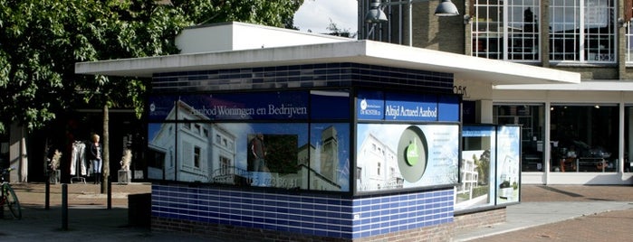 "Kiosk bij de Kei" is one of Dudok in Hilversum.