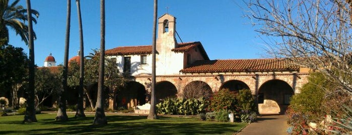 Mission San Juan Capistrano is one of Tempat yang Disukai Misty.