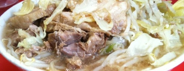 ラーメン二郎 三田本店 is one of 一日一麵！  Part 1.