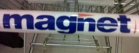 Magnet Hypermarket is one of Fave places (Mumbai).