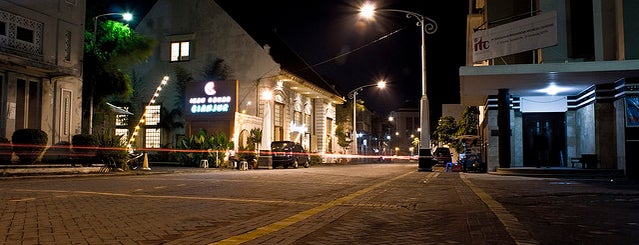 Kota Lama is one of Semarang Vacation.