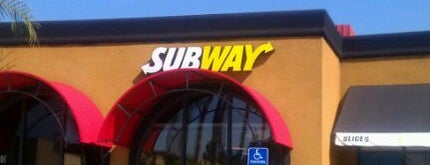 Subway is one of Lugares favoritos de Naren.