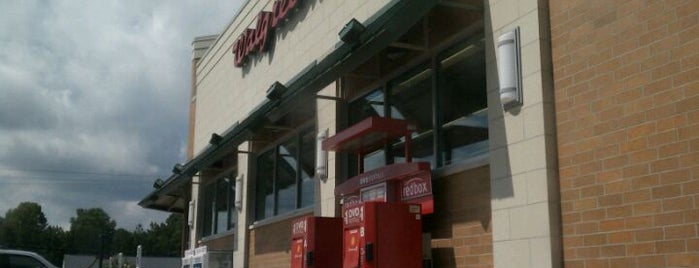 Walgreens is one of Lugares favoritos de Marisa.