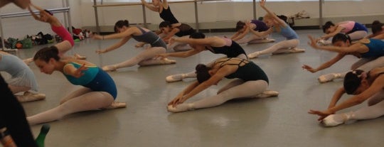 The Ailey Studios (Alvin Ailey American Dance Theater) is one of Katie : понравившиеся места.