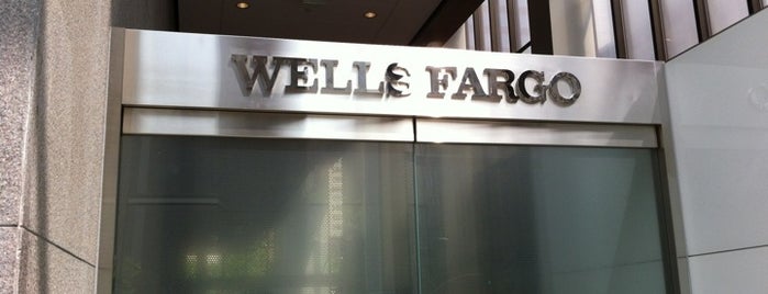 Wells Fargo is one of Locais salvos de Albert.