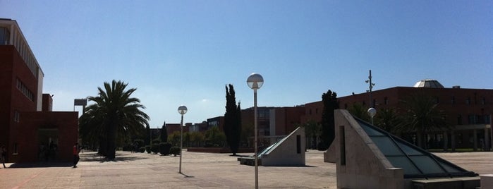Universidade de Aveiro is one of Must-visit Arts & Entertainment in Aveiro.