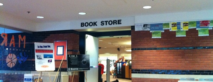 SU Bookstore is one of Tempat yang Disukai DJ.