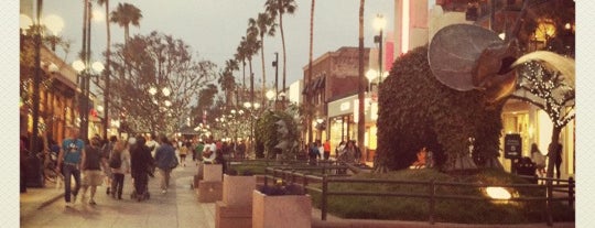 Third Street Promenade is one of California.