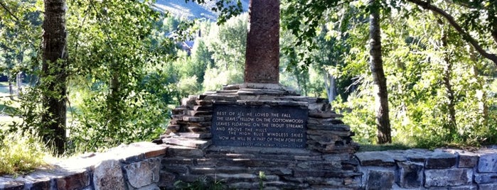Hemingway Memorial is one of Sun Valley Tour.