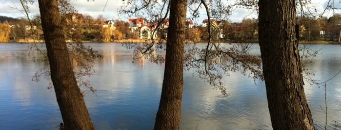 Burgsee is one of Orte, die Kristin gefallen.