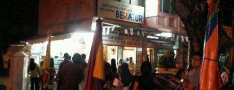 Nasi Kandar Beratur is one of Top 10 dinner spots in Pulau Pinang, Malaysia.