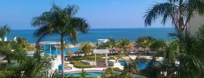 Iberostar Rose Hall Suites is one of Lugares favoritos de Suzanne E.