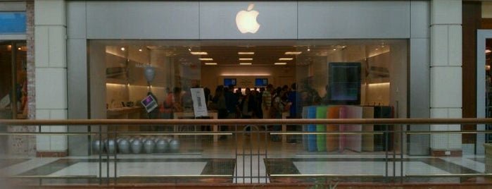 Apple Menlo Park is one of Apple Stores.