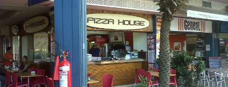 Pizza House is one of Rio - Restaurantes.