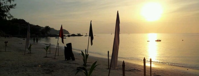 Sairee Beach is one of Thailand Beach Heaven.