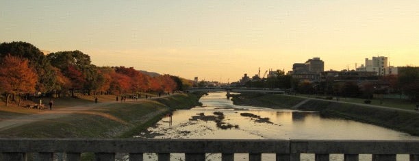 荒神橋 is one of 京都の定番スポット　Famous sightseeing spots in Kyoto.