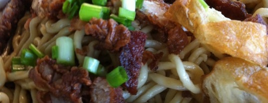 Kedai Kopi Hui Chow is one of 101 Food in KK.