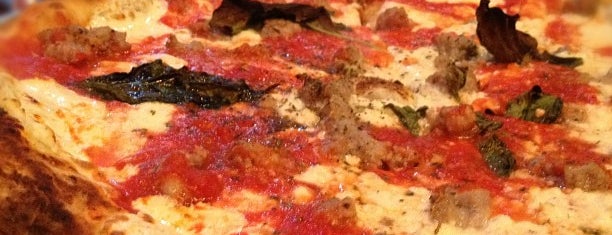 Grimaldi's Pizzeria is one of NYC Essential Eats.