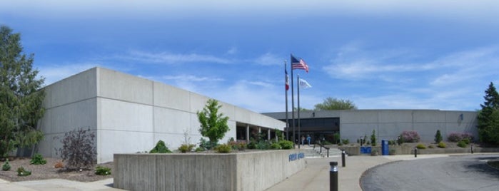 DMACC Building 1 is one of Entertainment: USA.