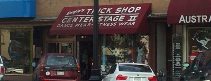 Eddie's Trick Shop & Novelty is one of สถานที่ที่ Chester ถูกใจ.