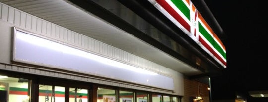 7-Eleven is one of Scottさんのお気に入りスポット.
