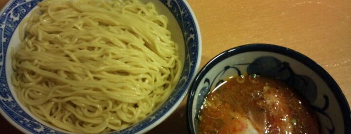 中華そば 青葉 is one of ラーメン！拉麺！RAMEN！.