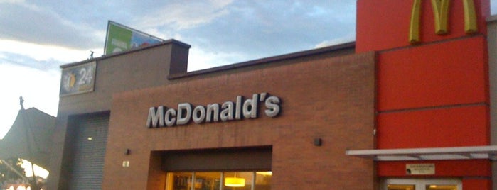 McDonald's is one of Posti che sono piaciuti a Camilo.