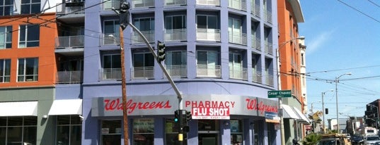 Walgreens is one of สถานที่ที่บันทึกไว้ของ Michael.