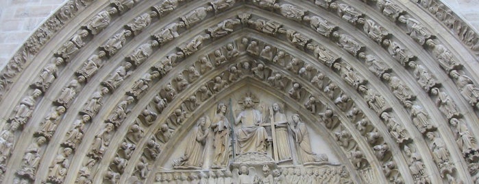 Sainte-Chapelle is one of BENELUX.