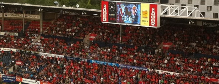 Estadio El Sadar is one of Estadios Liga BBVA.