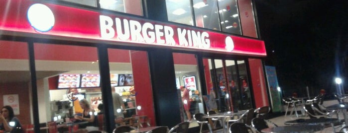 Burger King is one of Lieux qui ont plu à ᴡ.