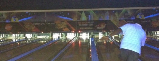 AMF Western Branch Lanes is one of Dawnさんのお気に入りスポット.