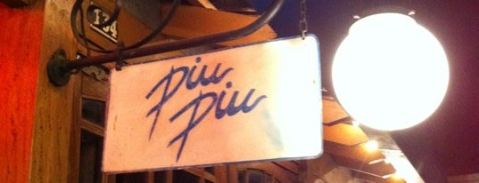 Café Piu Piu is one of Juliano Akiraさんの保存済みスポット.