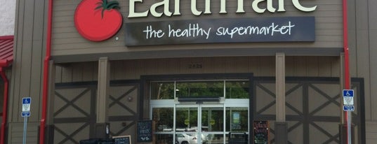 Earth Fare is one of Lieux qui ont plu à Linda.