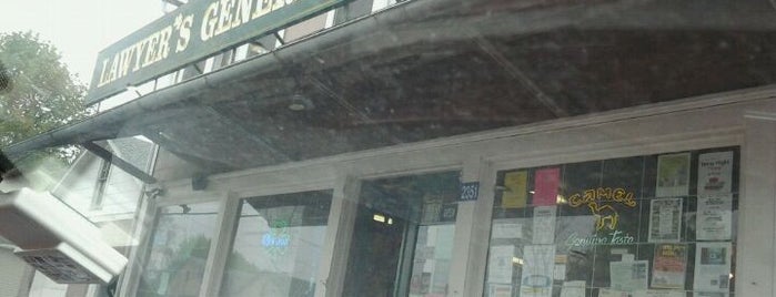 Lawyers General Store is one of สถานที่ที่ John ถูกใจ.