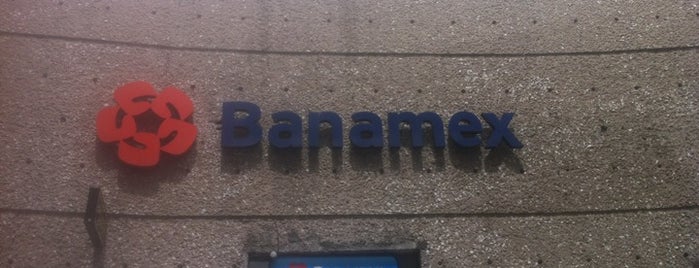 Citibanamex is one of Mary Toñaさんのお気に入りスポット.