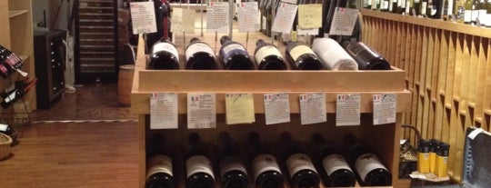 Fat Cat Wine is one of Selinaさんの保存済みスポット.