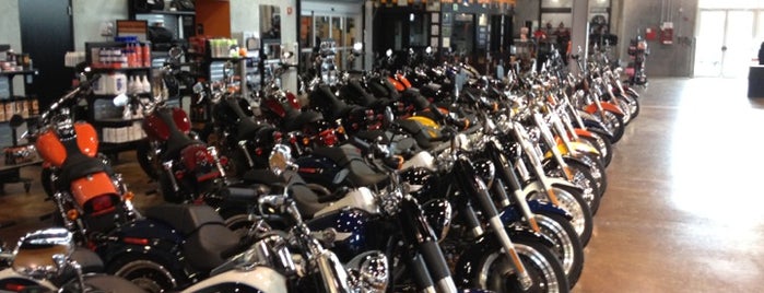 Seminole Harley-Davidson is one of Theo : понравившиеся места.