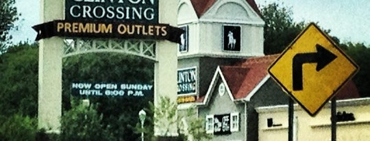 Clinton Crossing Premium Outlets is one of Robert’s Liked Places.
