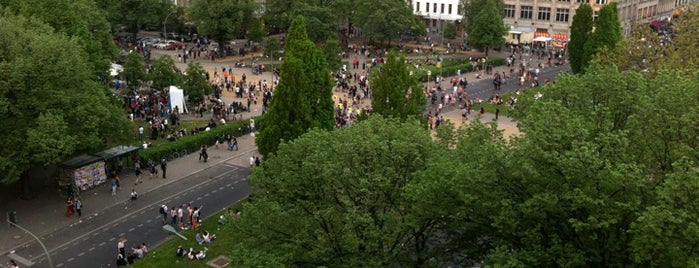 Oranienplatz is one of Berlin.